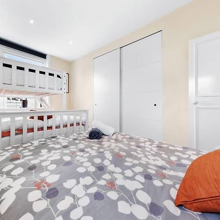 Spacious Sleep 11 With Terrace In Earls Court Ec99 Лондон Екстериор снимка