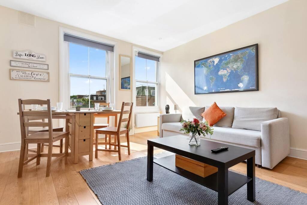 Spacious Sleep 11 With Terrace In Earls Court Ec99 Лондон Екстериор снимка